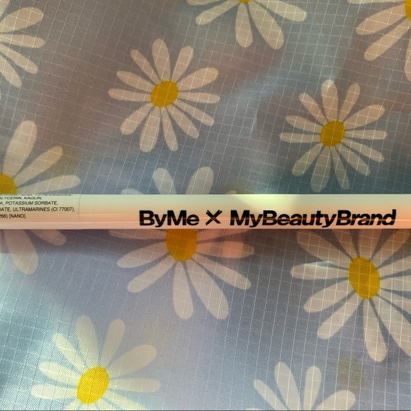 My Beauty Brand by Me black liquid eyeliner NEW - Picture 3 of 5